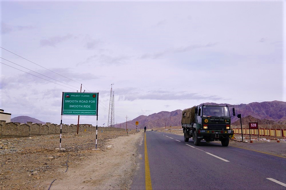 Smooth road for a smooth ride, when trucks truly are a menace when cycling or cycle touring in india