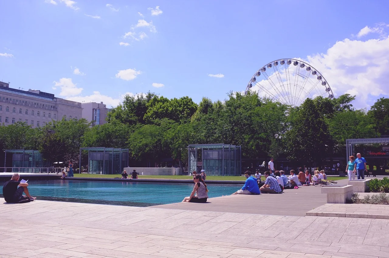 The City Park of Budapest, Varosliget. Image by IgorSaveliev on Pixabay