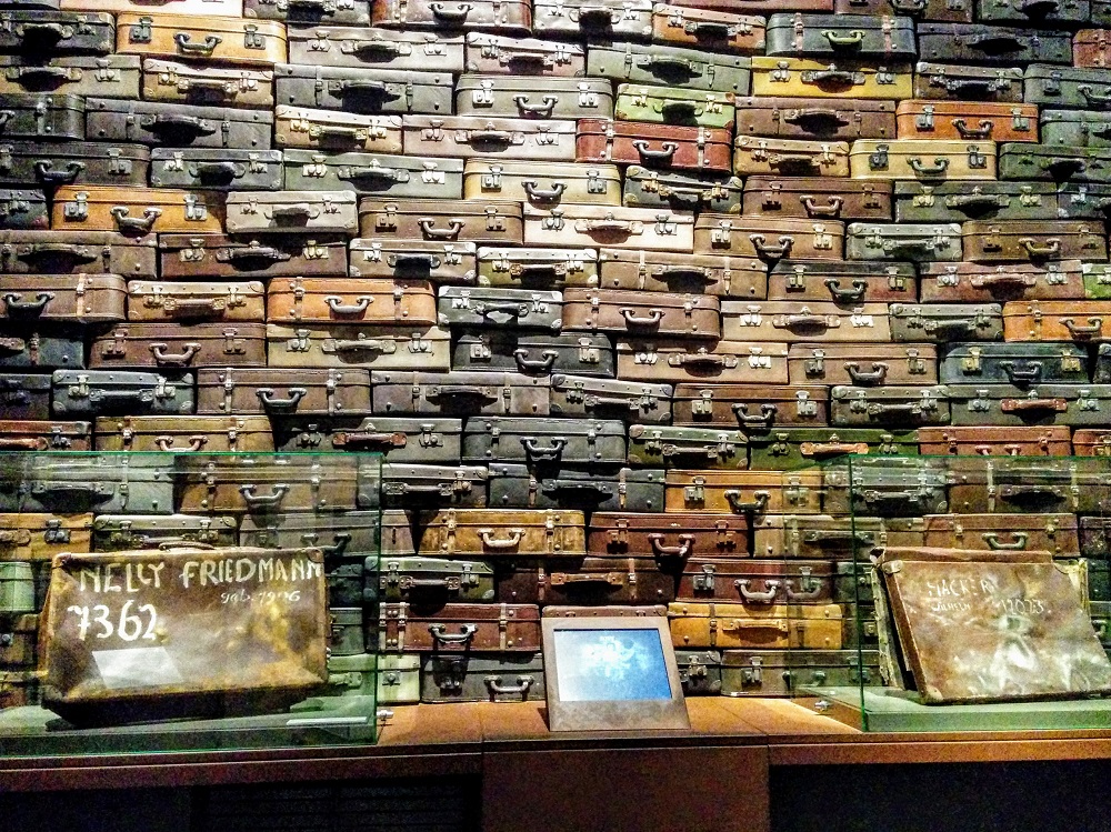 Dark-Tourism-Sites-Museum-of-the-Second-World-War-Gdansk-Poland-Overhere.eu.jpg