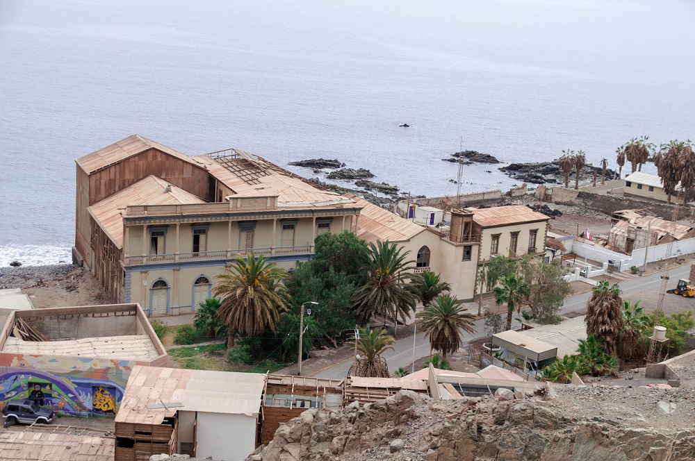 Dark-Tourism-Sites-Destinations-Pisagua-Chile.jpg
