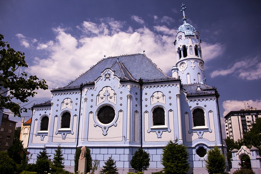One-Day-In-Bratislava-Blue-Church-St-Elizabeth.jpg