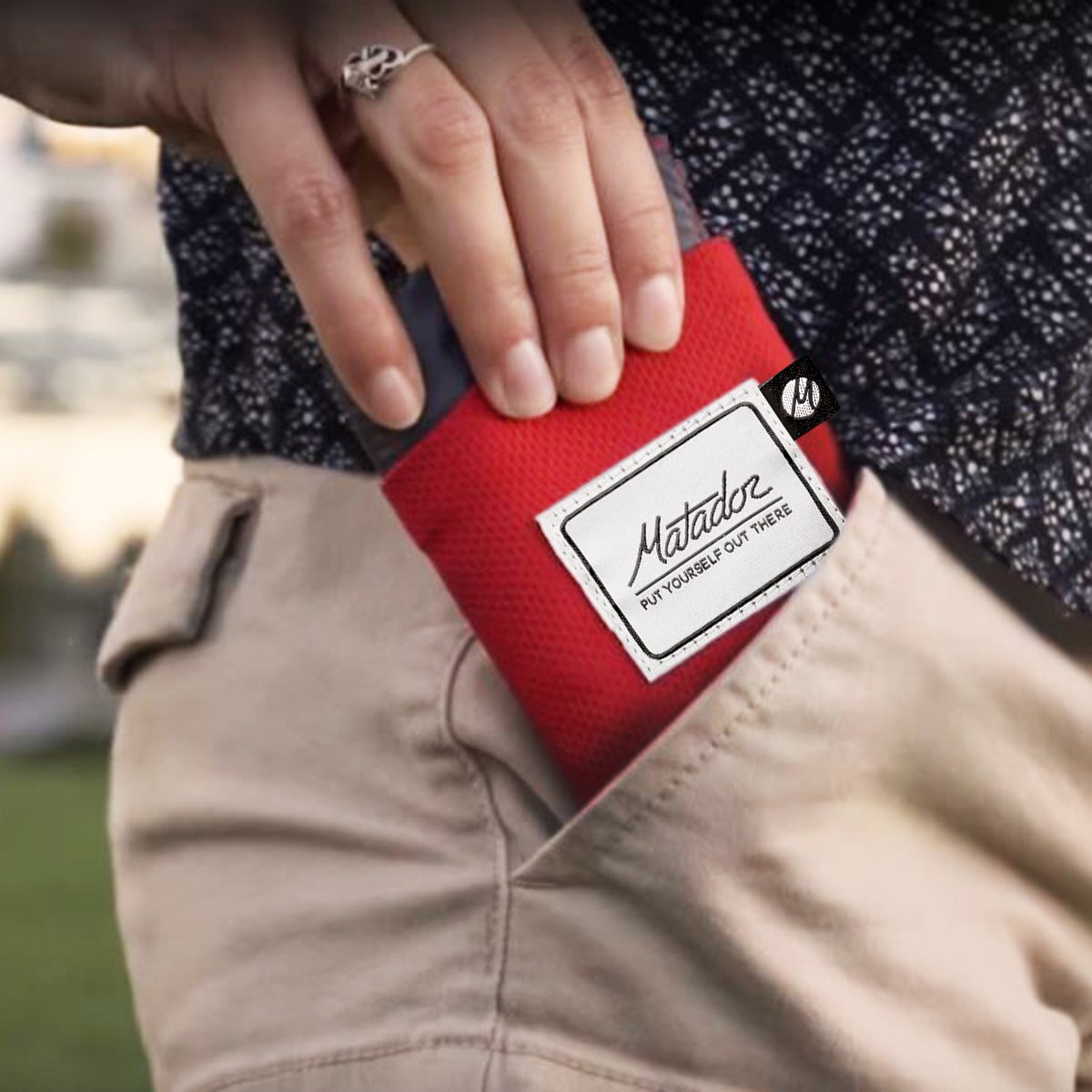 Matador-Pocket-Blanket-Best-Gifts-For-Hikers-For-Her.jpg