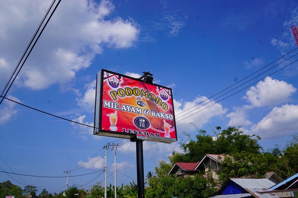 Warung-Food-Tanjung-Kelayang-What-To-Eat-Belitung-Itinerary.jpg