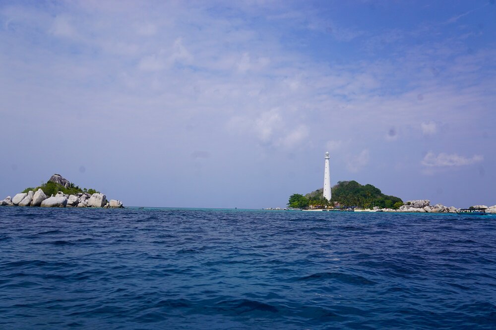 Lengkuas-Island-lighthouse-Belitung-Travel-Itinerary.jpg