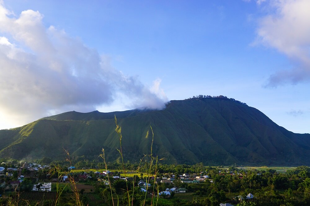 Starting the trek in sembalun before heading to mount rinjani
