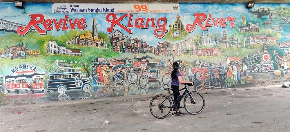 Cycling-in-Malaysia-from-kl-to-klang.jpg