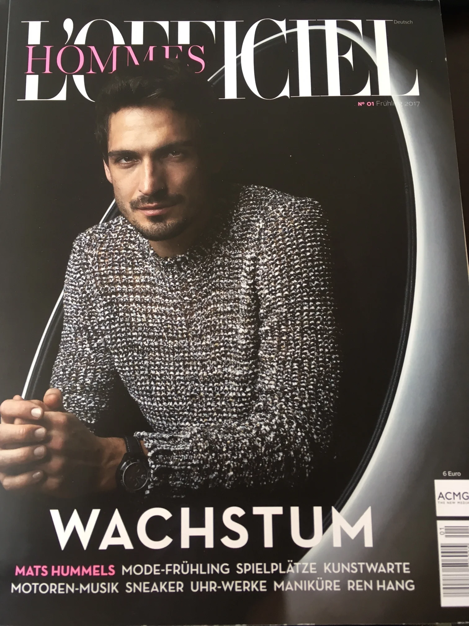 L'officiel Homme Cover.JPG