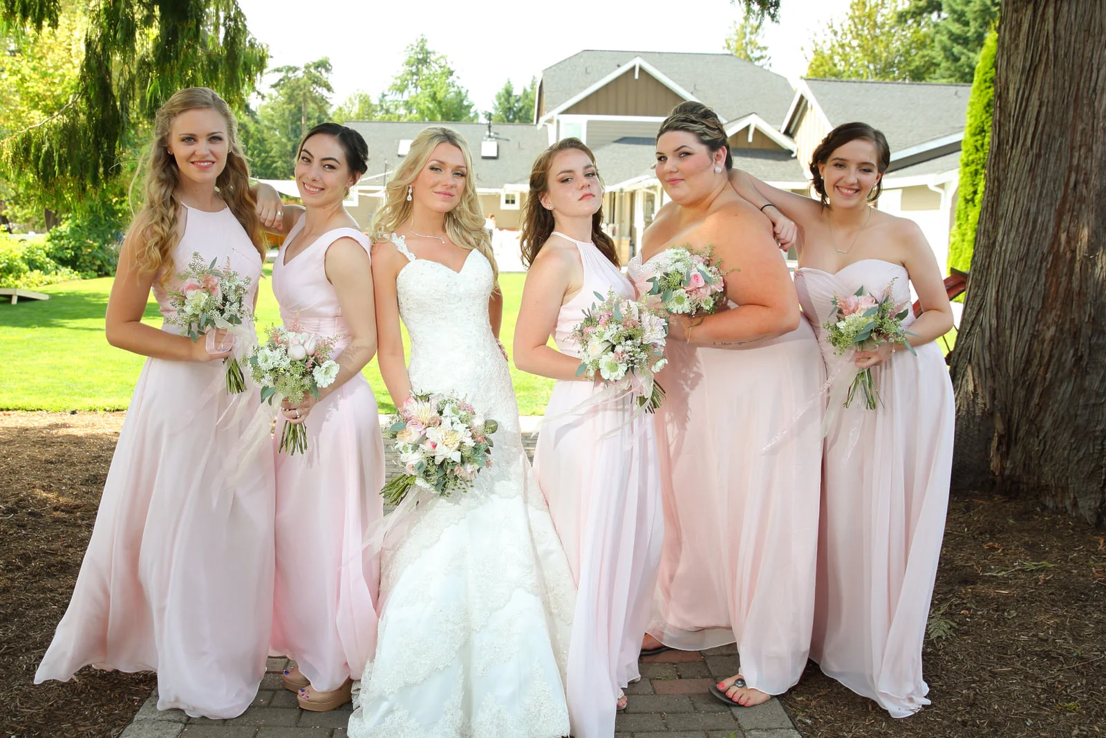Bride and Groom at Filigree Farms in Buckley Washington