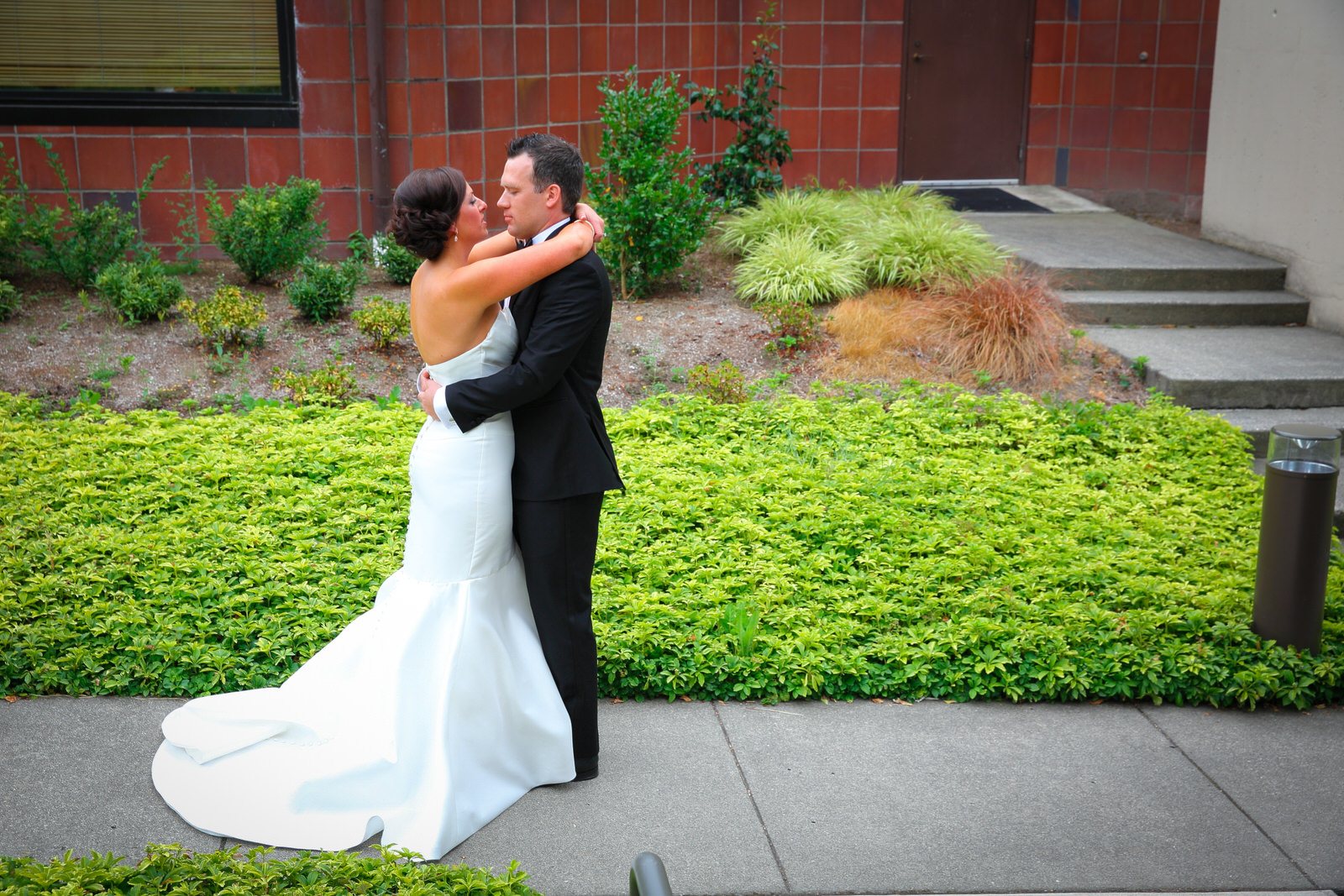 Wedding Photo of Bride and Groom