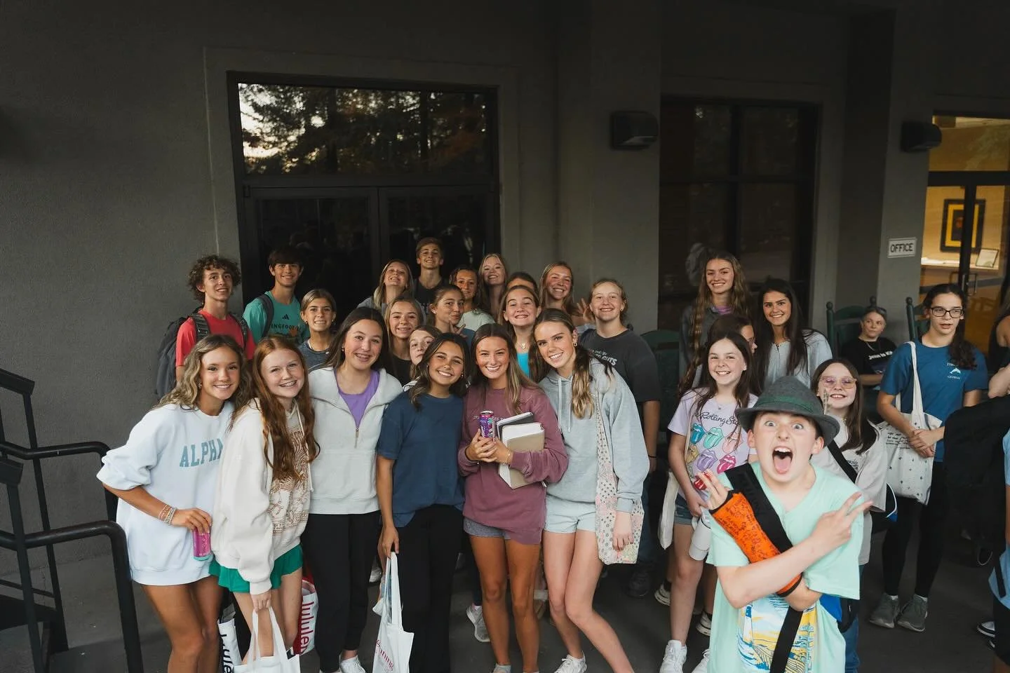 🍂 PAUSE WKND is almost here! 🍂
Oct 24&ndash;26 &bull; Woodlands Camp 🌲

Early Bird $175 ends Sept 24 &mdash; don&rsquo;t wait to save your spot &amp; your cabin! 

This weekend is all about pausing and focusing on what matters most 🙌
	&bull;	Powe