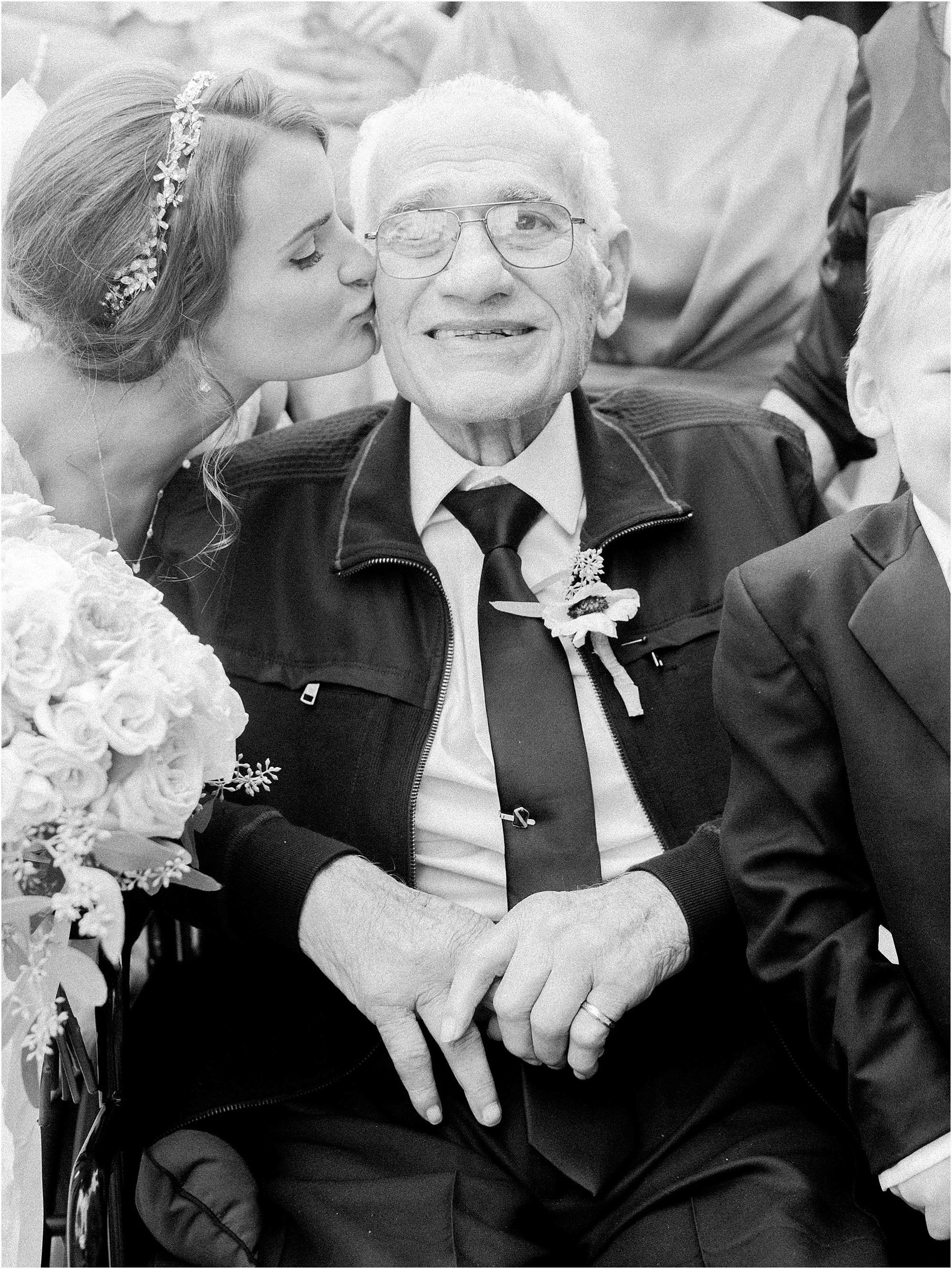 Intimate St Louis MO Wedding by Jordan Brittley Photography (www.jordanbrittley.com)