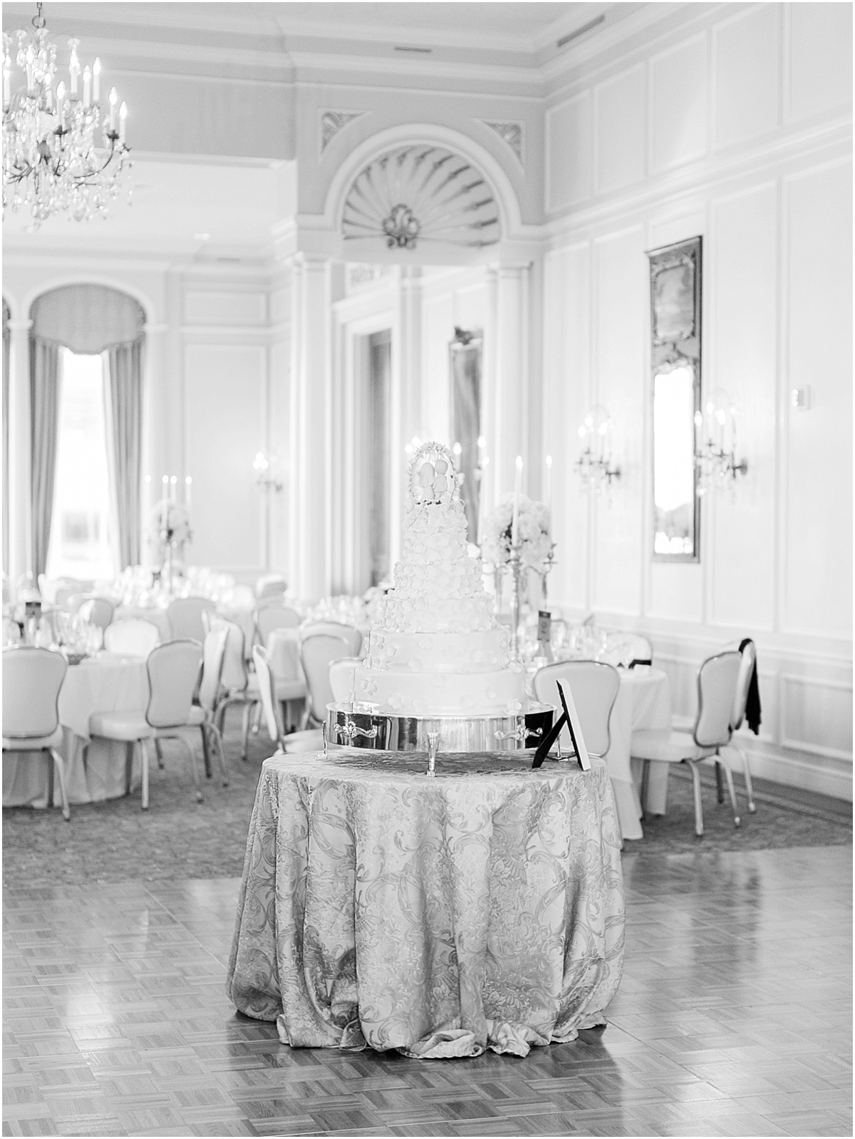 St_Louis_Wedding_Fine_Art_Film_Photographer_Jordan_Brittley_(www.jordanbrittley.com)_0037.jpg