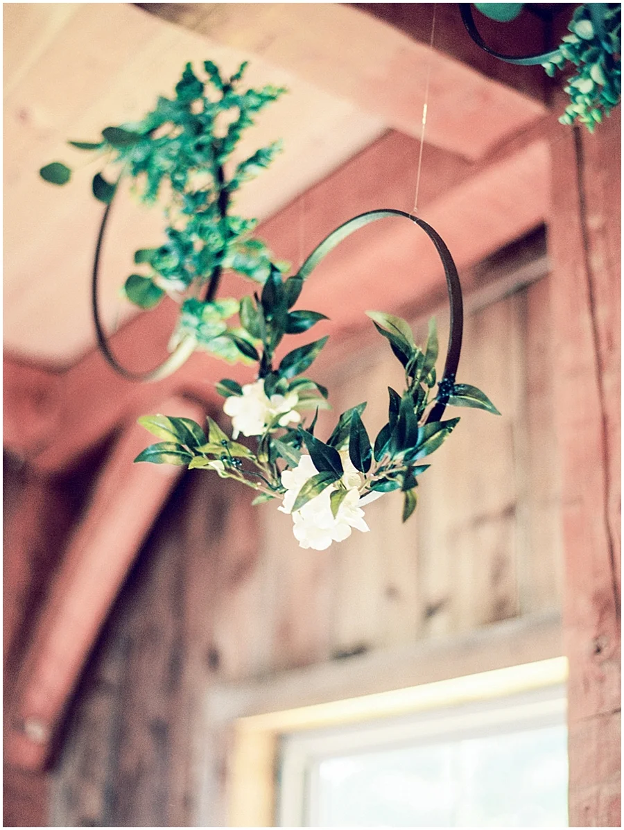 wedding photography at weathered wisdom barn