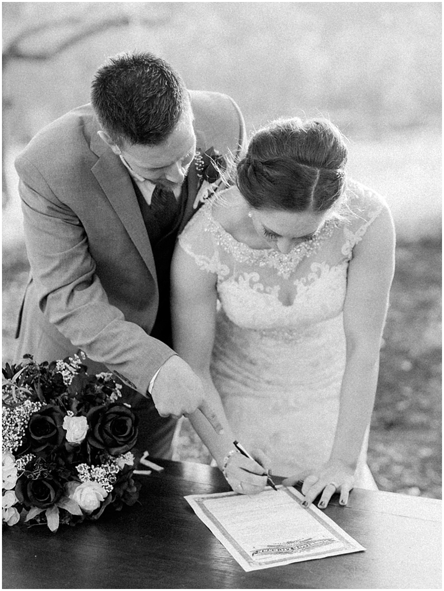 Springfield Missouri Outdoor Wedding Wedding Photos | Elegant Photographer