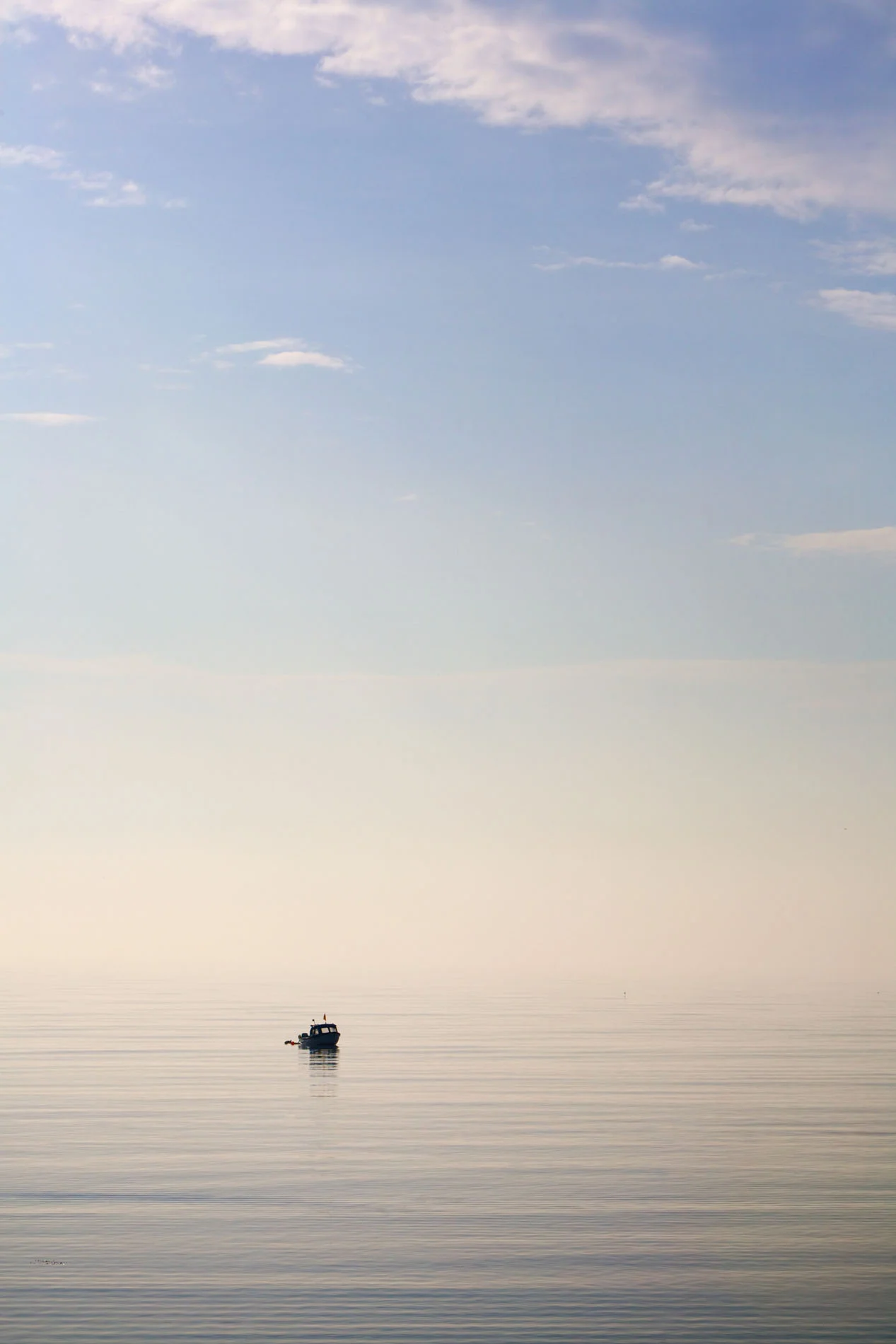 FishBoatMist002.jpg