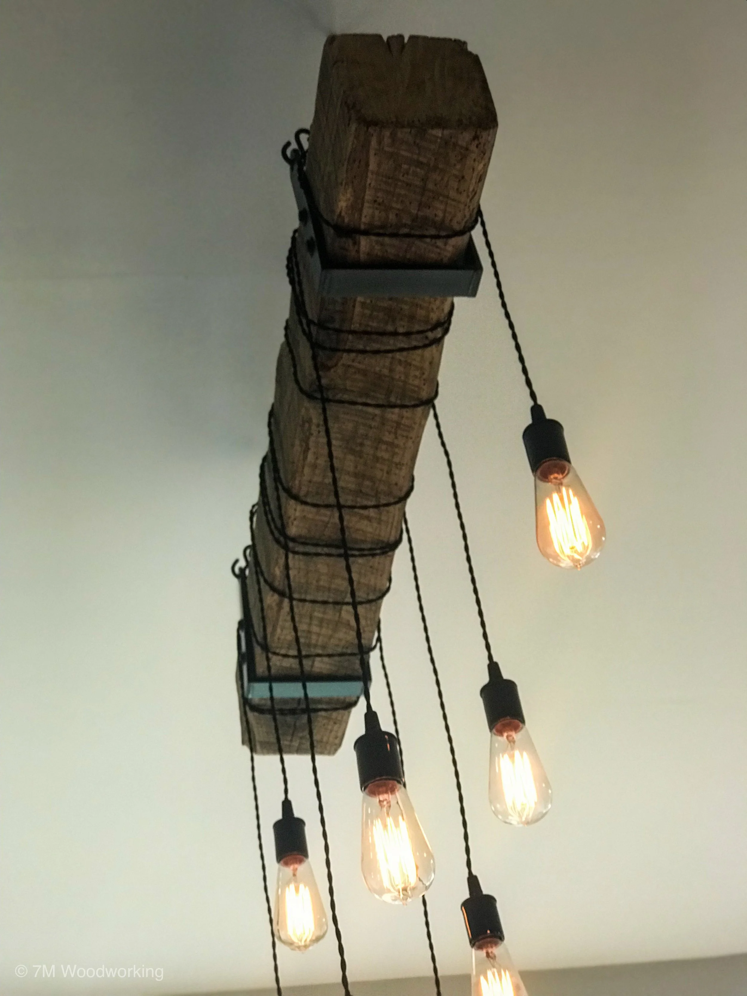 RUS04808_7M_hanging-wood-light.JPG