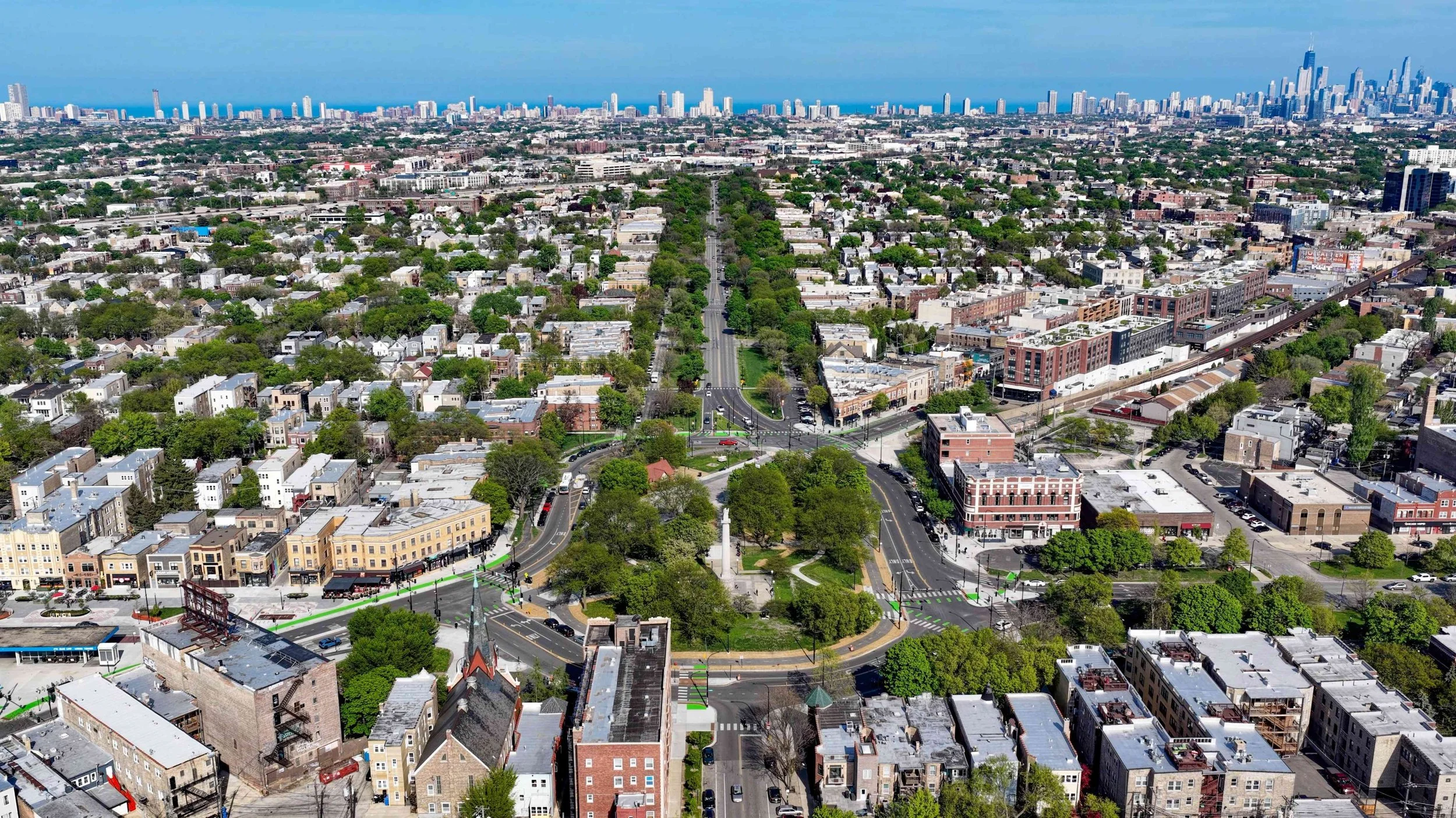 Drone+photo_Logan+Square.png