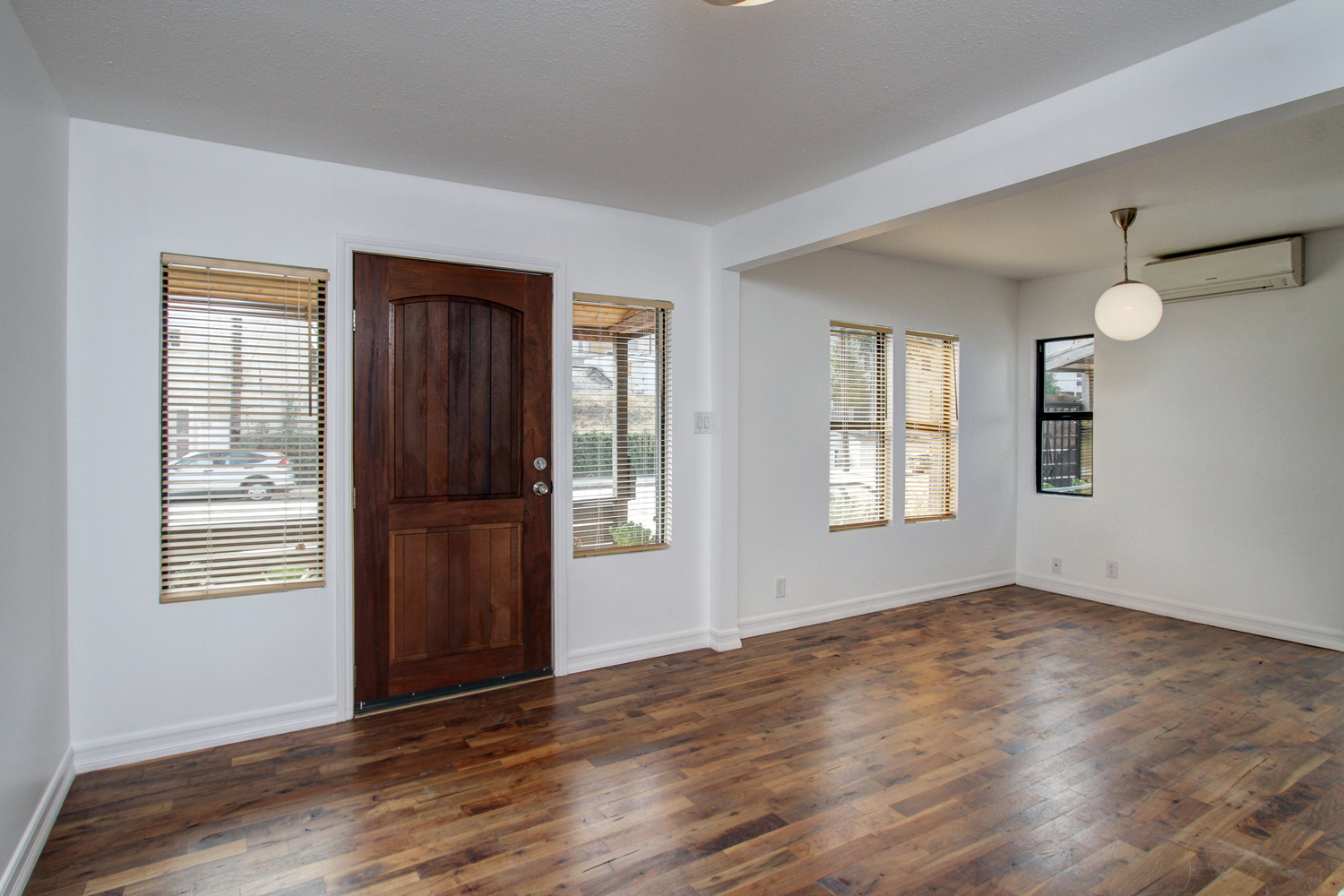Virginia Ave 4201 022-mls.jpg