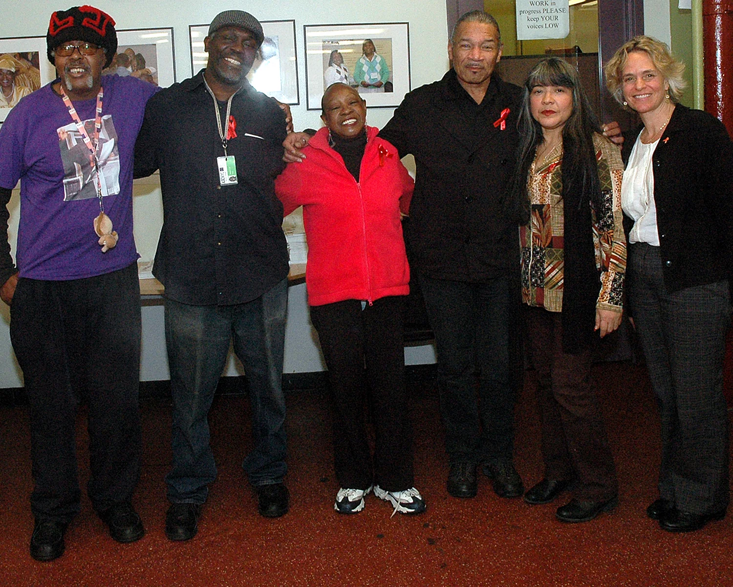Poet`s Café: Sharen Duke with the poets