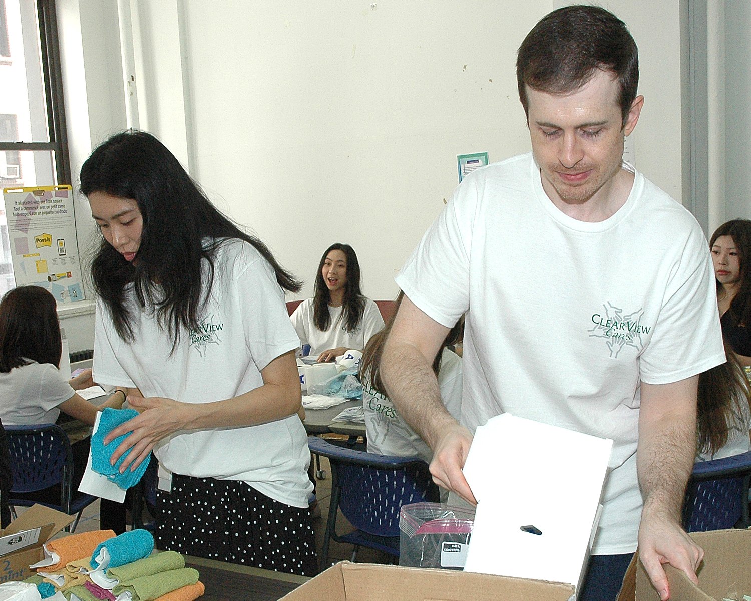 2026_7_23_0058_4x5_p_Clearview_Healthcare_Volunteers.jpg