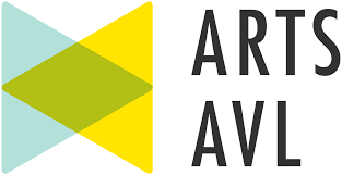 Logo for Arts Avl - Right facing blue triangle intersecting a left facing yellow triangle, creating a green diamond in the center