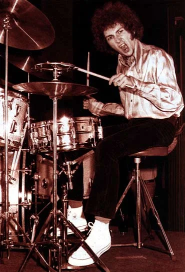 Back To Mine: Mitch Mitchell RIP (1hr 25mins, 120Mb)