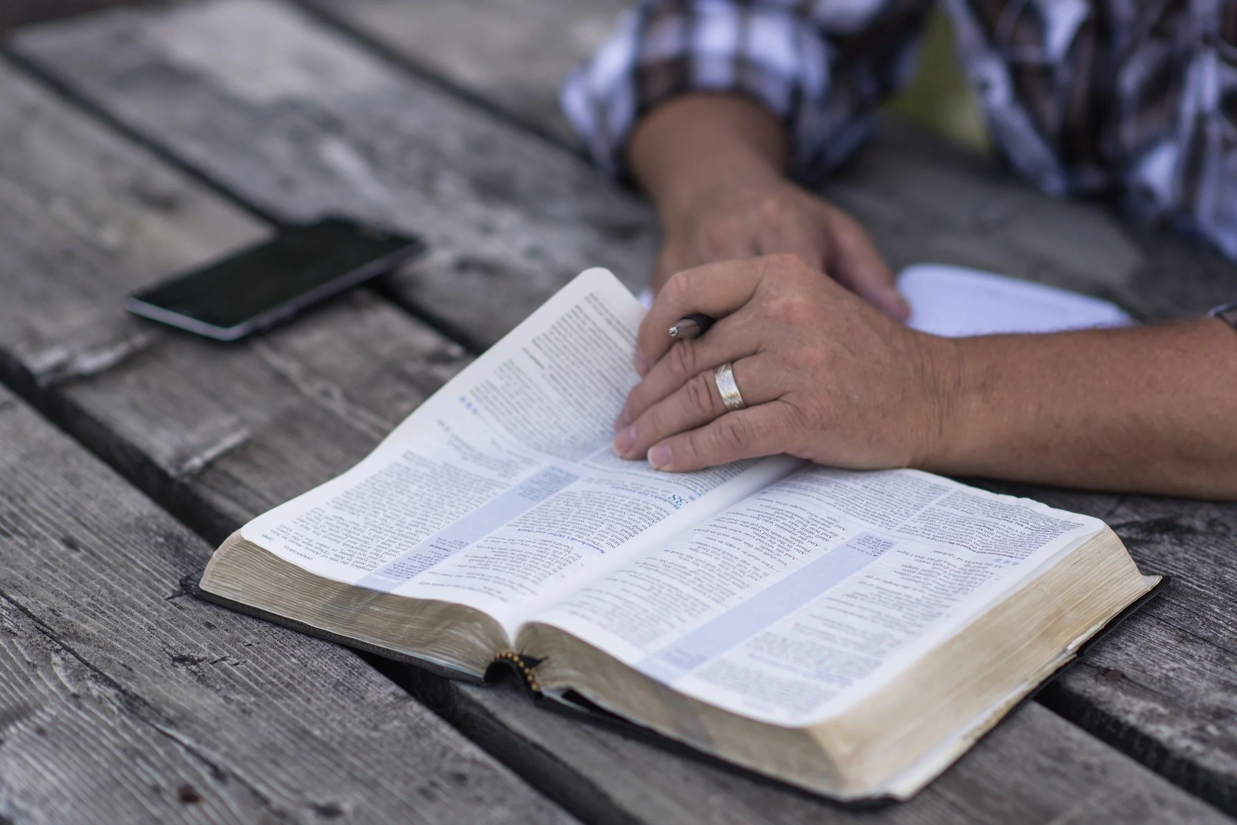 Men's Discipleship Groups