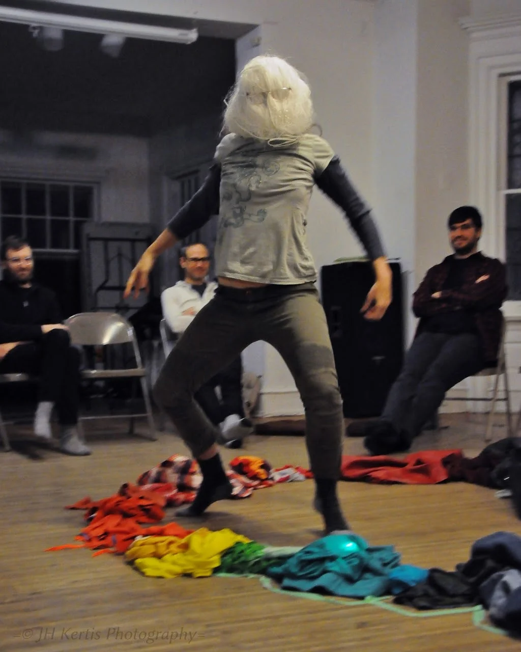 Philly artist Asimina Chremos to teach "Free Improvisation" at Moving Target Portland on 9/24