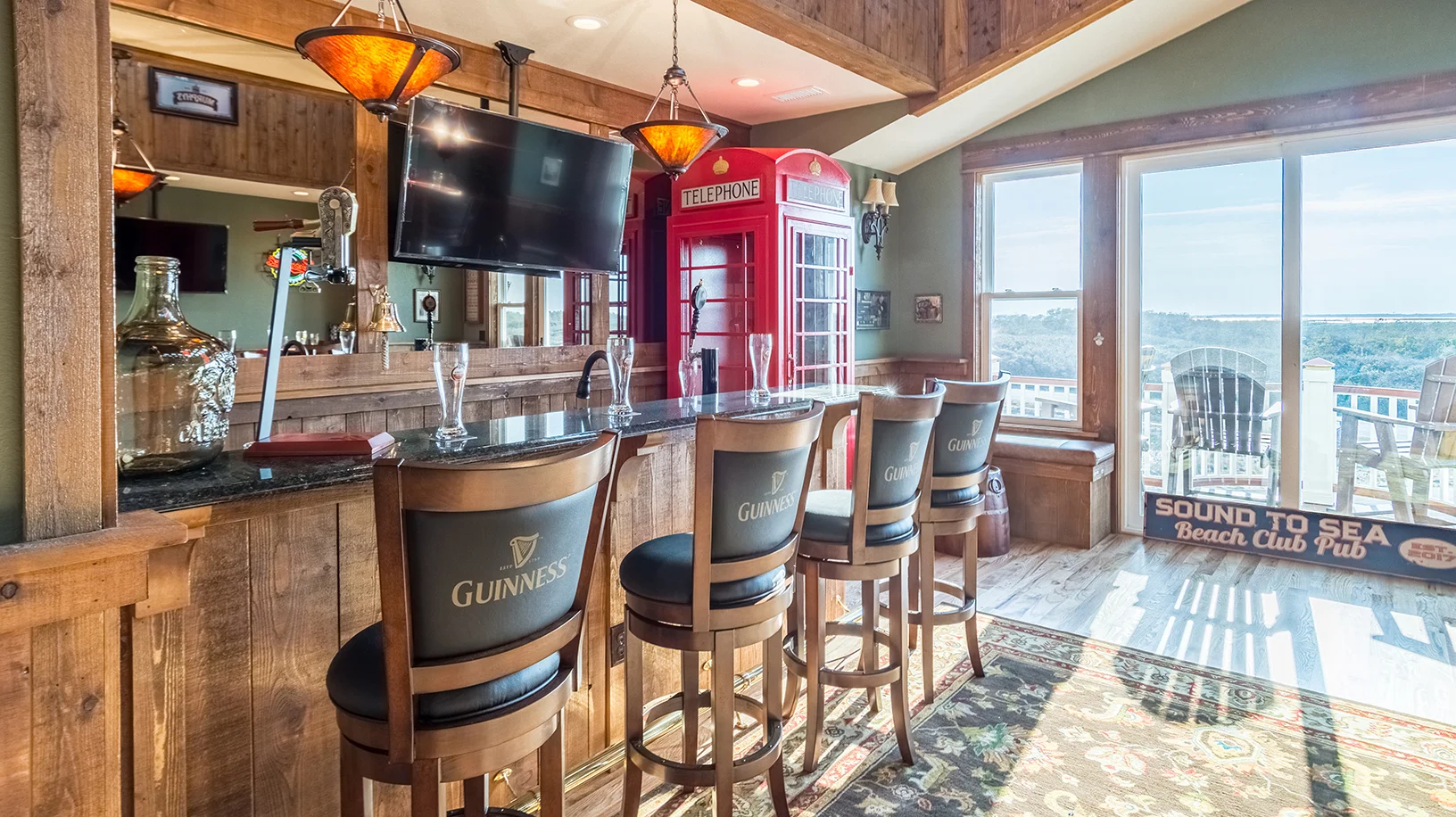 EC3-pub.jpg
