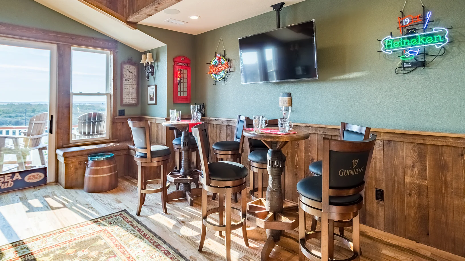EC3-pub2.jpg