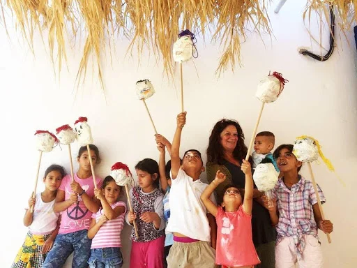 Puppets For The People, Theatre as Healer