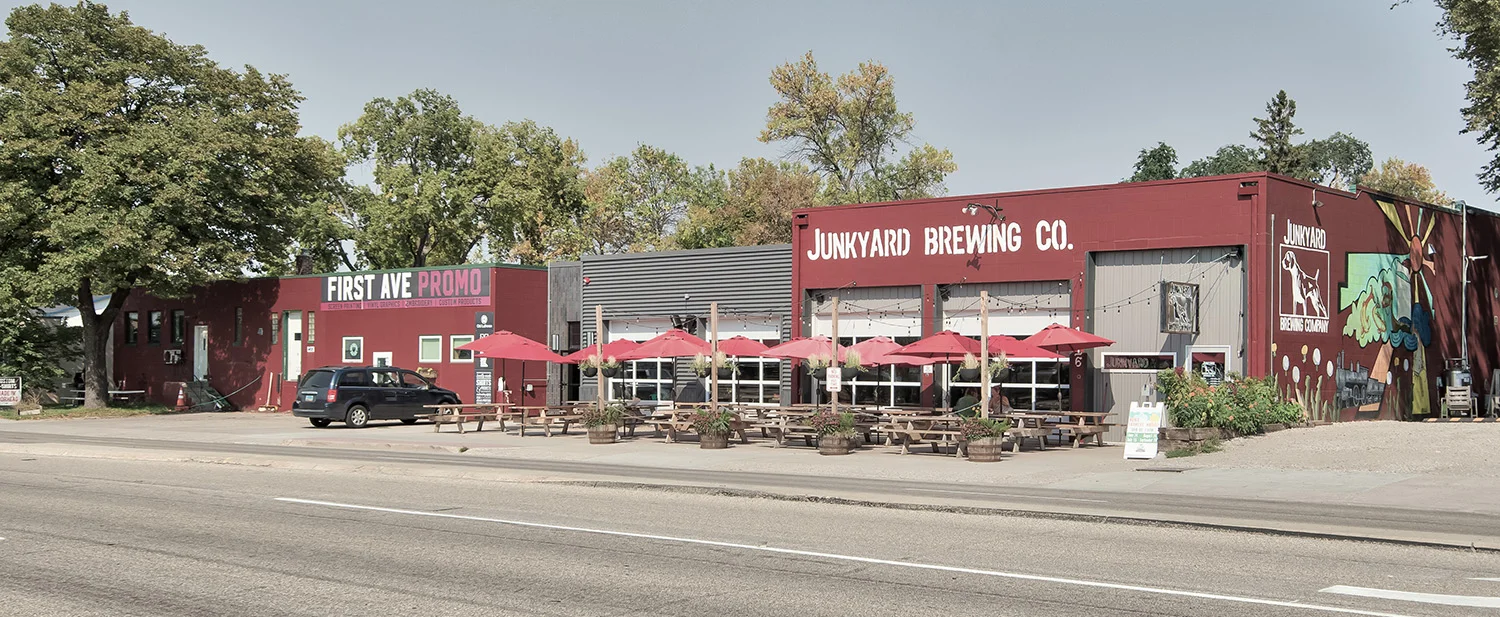 Front 2_Photo_WEB_sat2.jpg