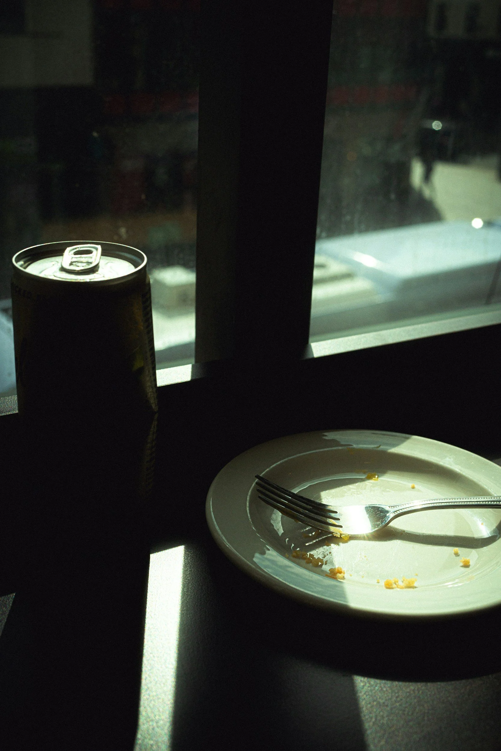 How Long Should You Wait Between Eating and Going to Bed?