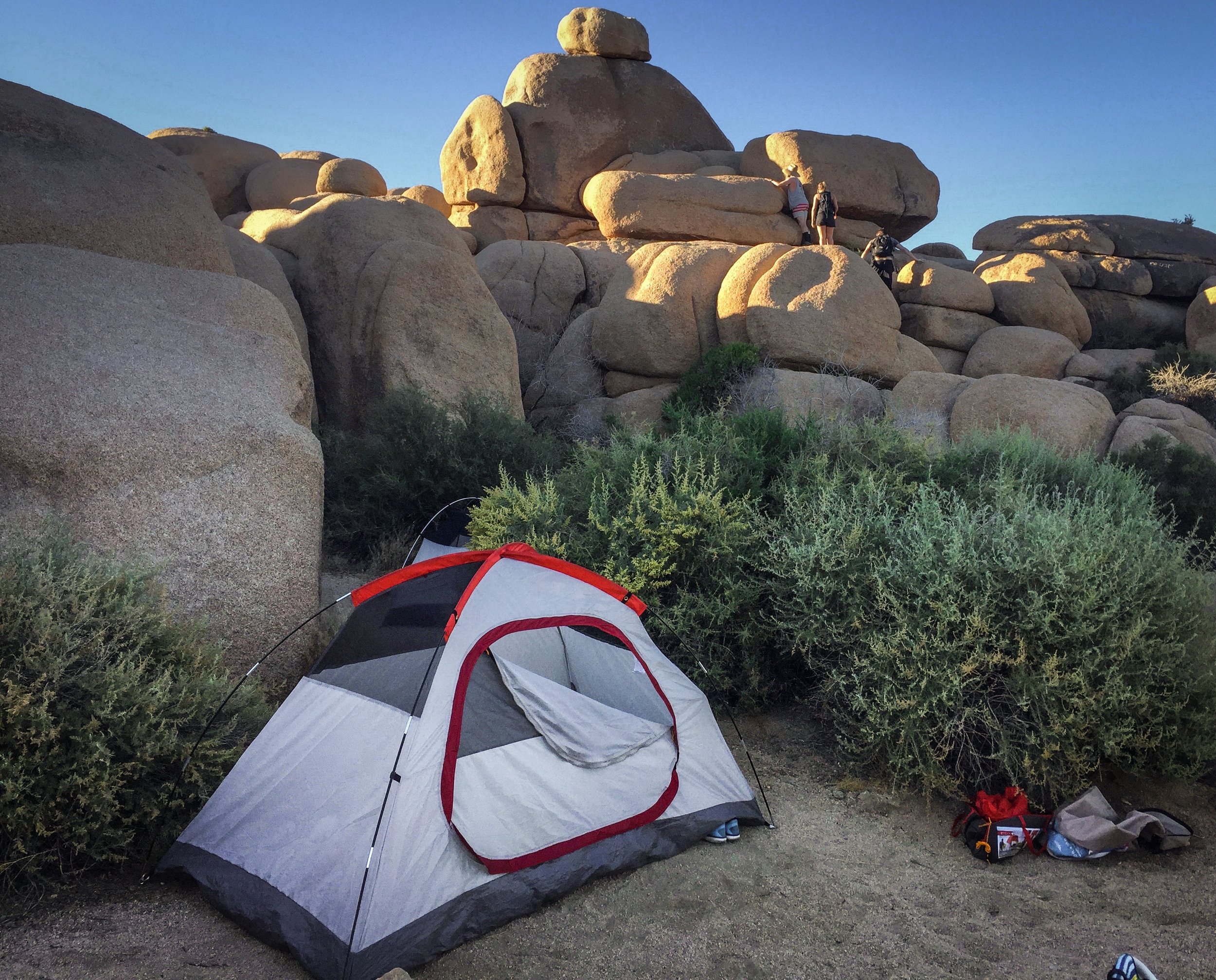 jumbo rocks joshua tree overflow parking