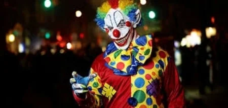 Thousands Of College Students Mob Streets Looking For Clowns