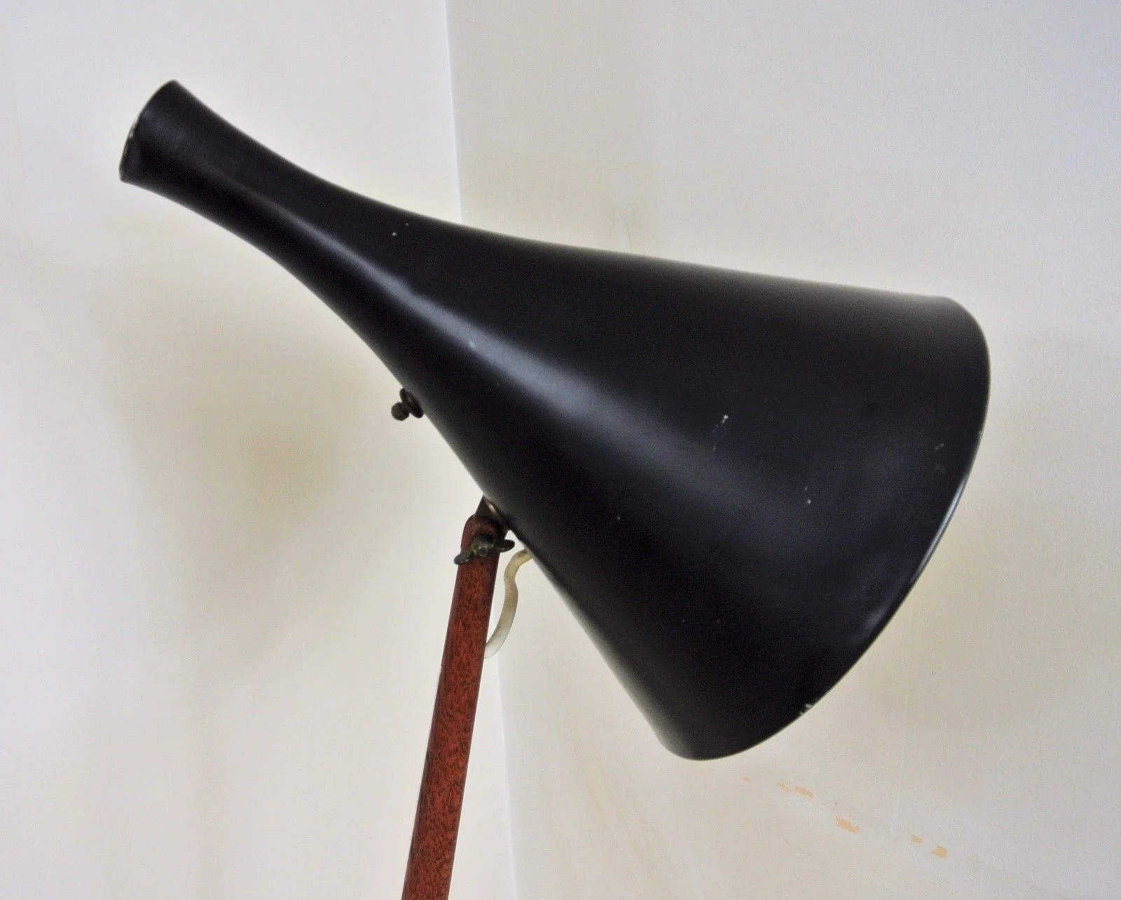 Luxus Praying Mantis Floor Lamp The Furniture Dolly