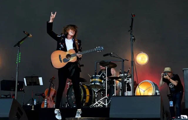 Bonnaroo was unbelievable this year singing with my if I weren’t gay husband @hozier and sweet @john_prine watching my girl @marenmorris crush it on Saturday and playing my own set on the main stage for the first time with my band on Sunday! I even got the key to Coffee county Tennessee! 
I’ll never forget this weekend or this years pride 🏳️‍🌈✊
🏳️‍🌈📷: @andybarron 
@dannybones64
Jacket: @manuelcouture