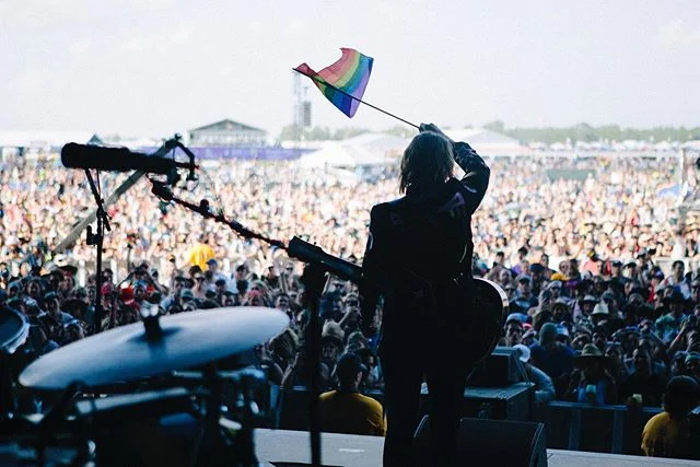 @bonnaroo was unbelievable this year singing with my “if I weren’t gay” husband @hozier and sweet @john_prine, watching my girl @marenmorris crush it on Saturday and playing my own set on the main stage for the first time with my band on Sunday and my special guest @thetanyatucker. I even got the key to Coffee County Tennessee! 
I’ll never forget this weekend or this years pride 🏳️‍🌈✊
📷 @andybarron
🕺 jacket @manuelcouture