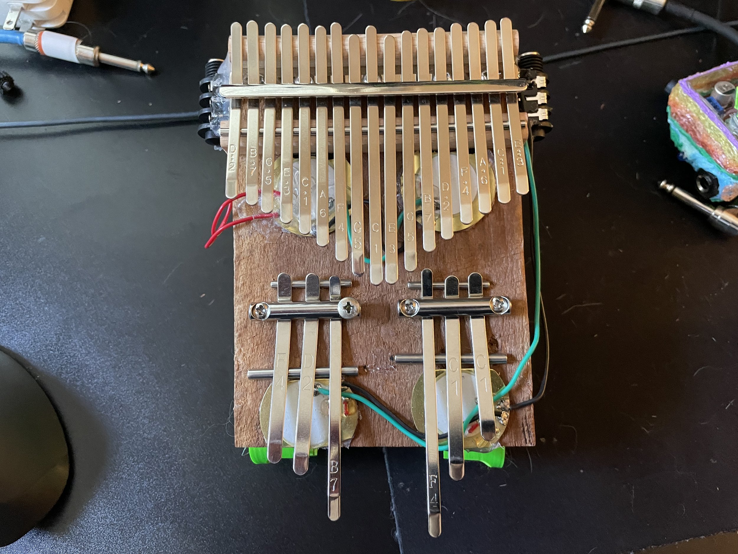 circuit-bent-instruments-ok-housecat