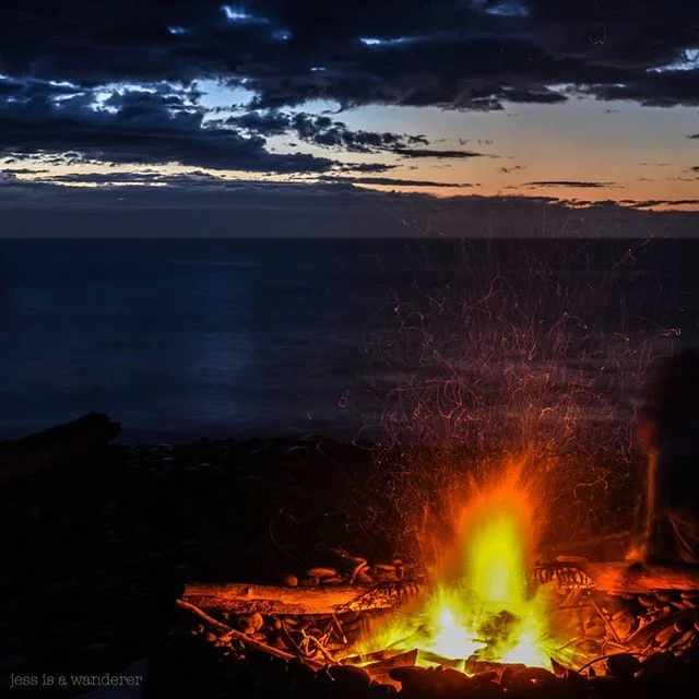 Morven Beach ❤️ 📸 @jessisawanderer 
#explorewaimatedistrict #morven #driftwoodfire