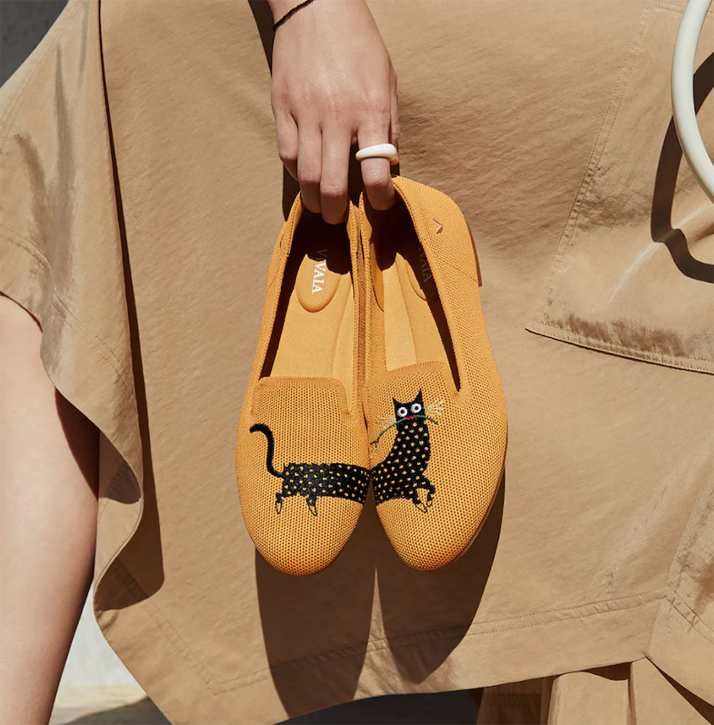 Vivaia shoes pic.png