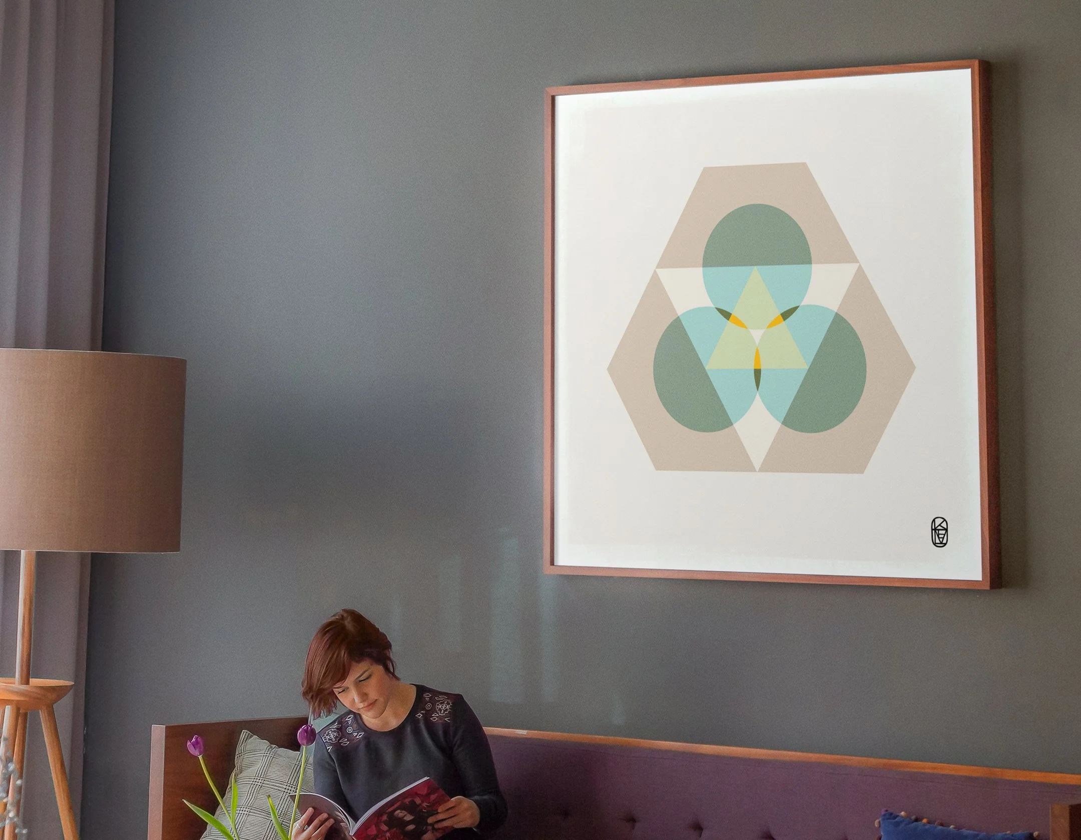 Portal_in_Grey_LivingRoom.jpg