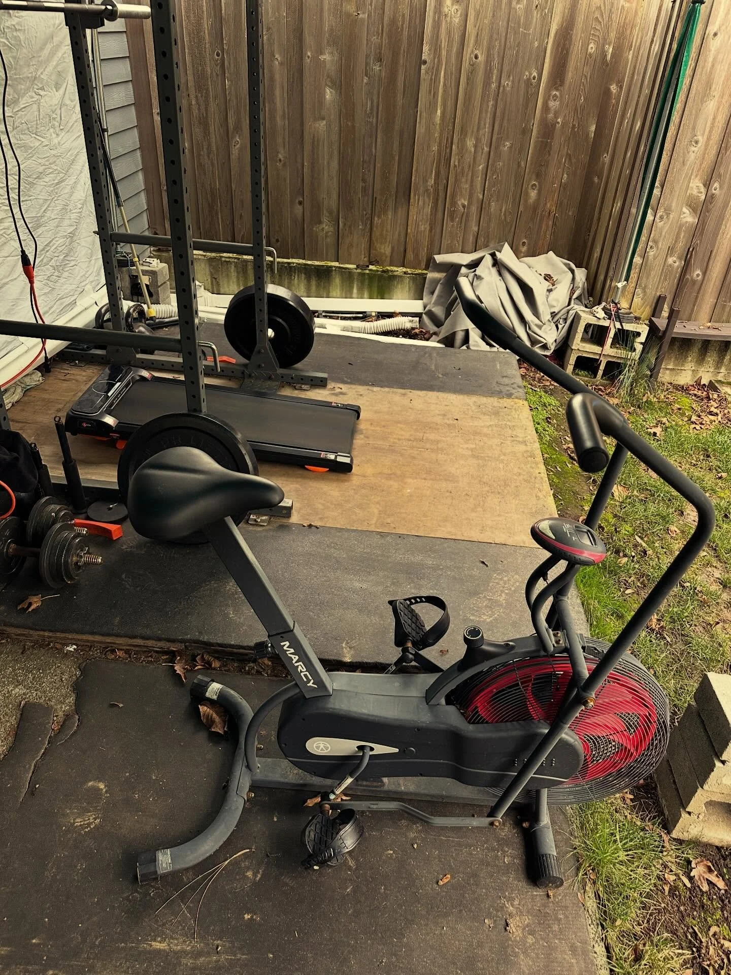 So my back is still hurting after 5 weeks. Until I&rsquo;m able I have been focusing on cardio, which is vital to keeping me sane. I miss my squats 😭