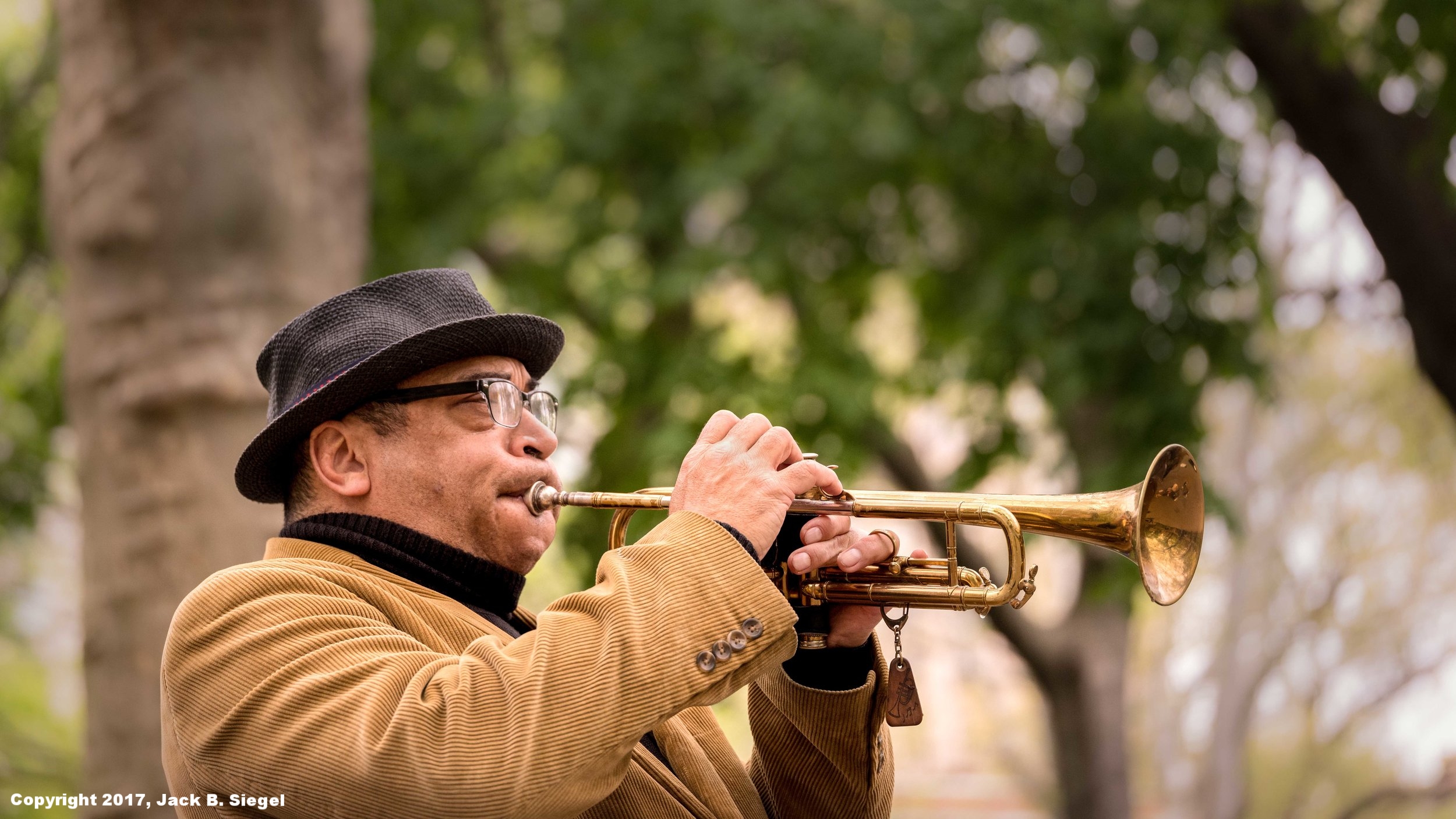 Blowin' Sunday Away in Washington Square Park
