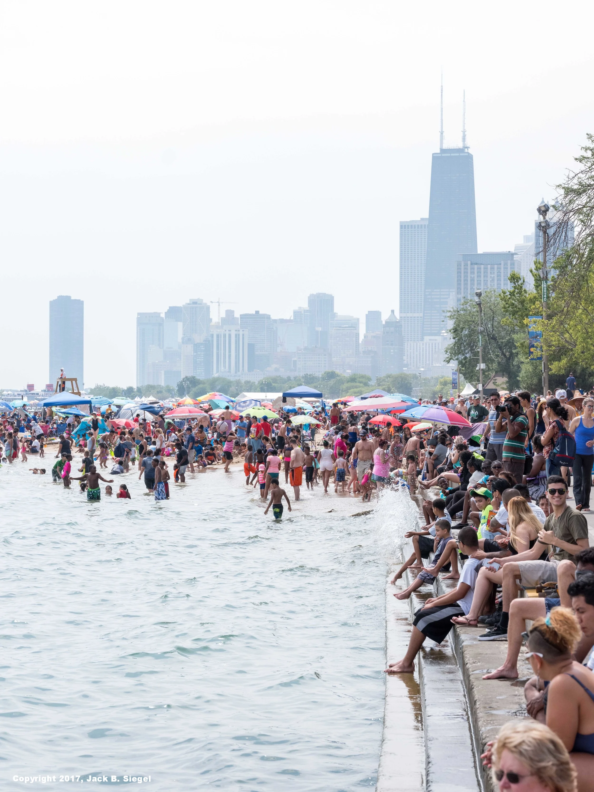 _DSF5401_Copyright_sRGB_relative_Shoreline.jpg