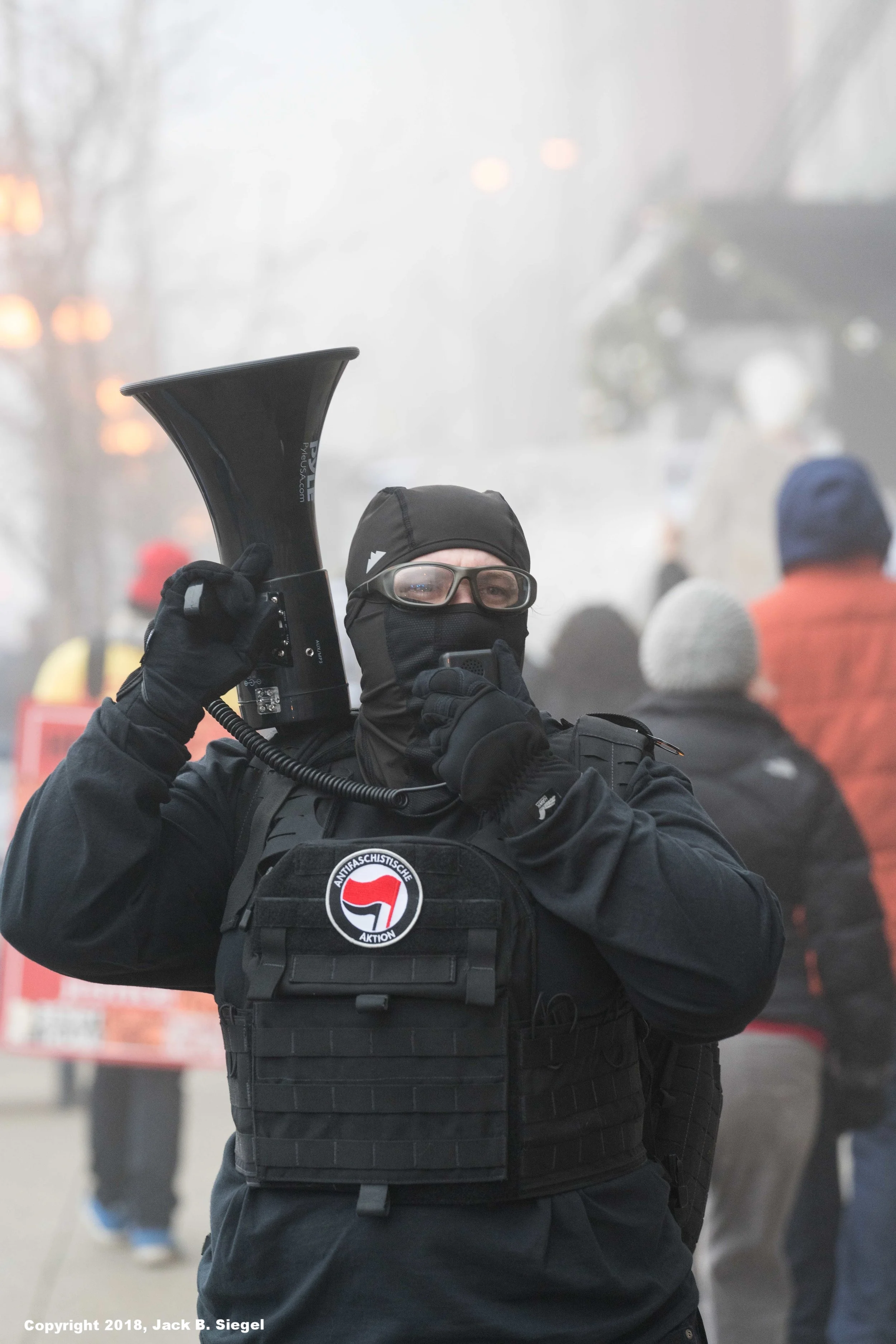 _DSC7495_Copyright_sRGB_Relative_Black Clad Person.jpg