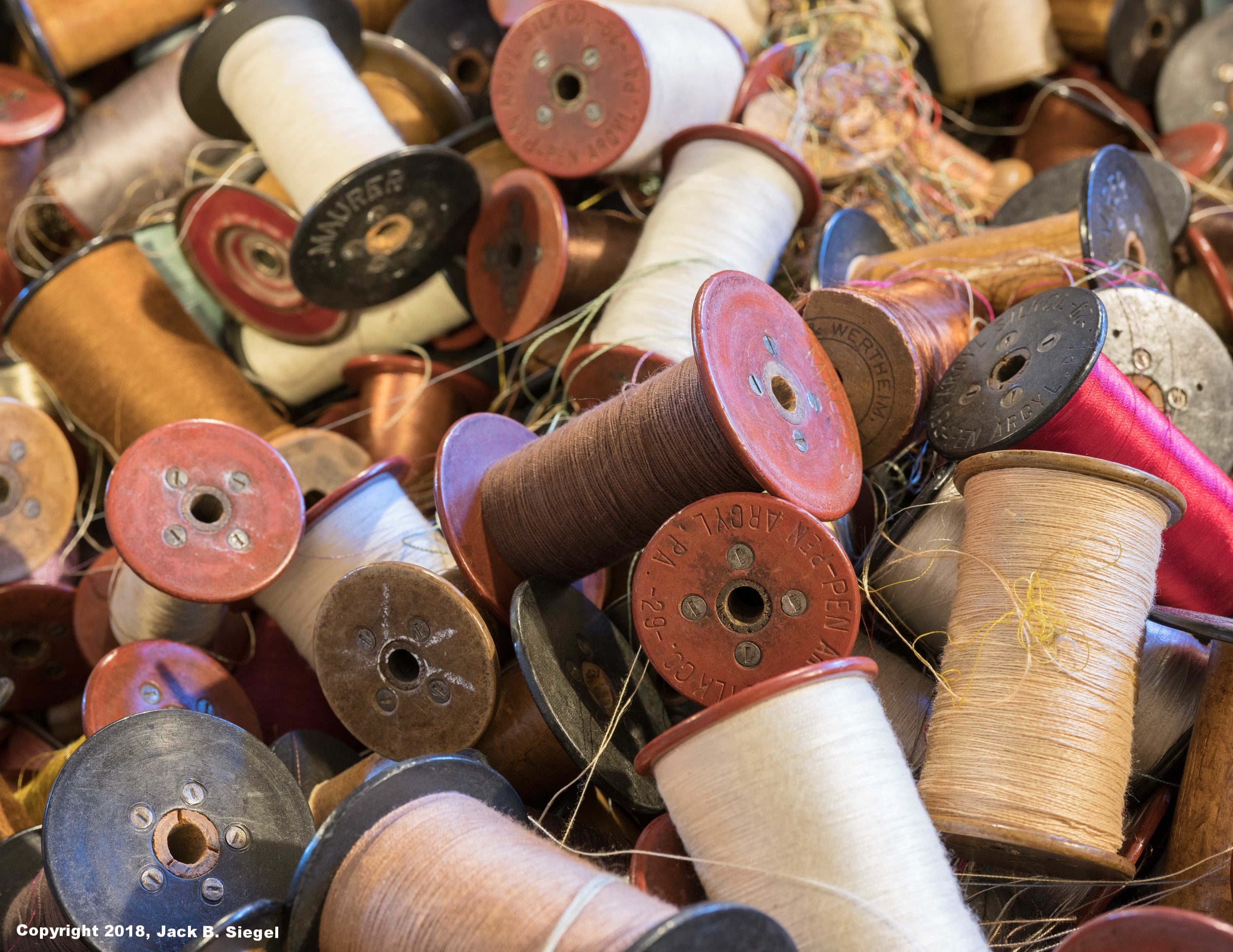 _DSC8017_Copyright_sRGB_Relative_Spools.jpg
