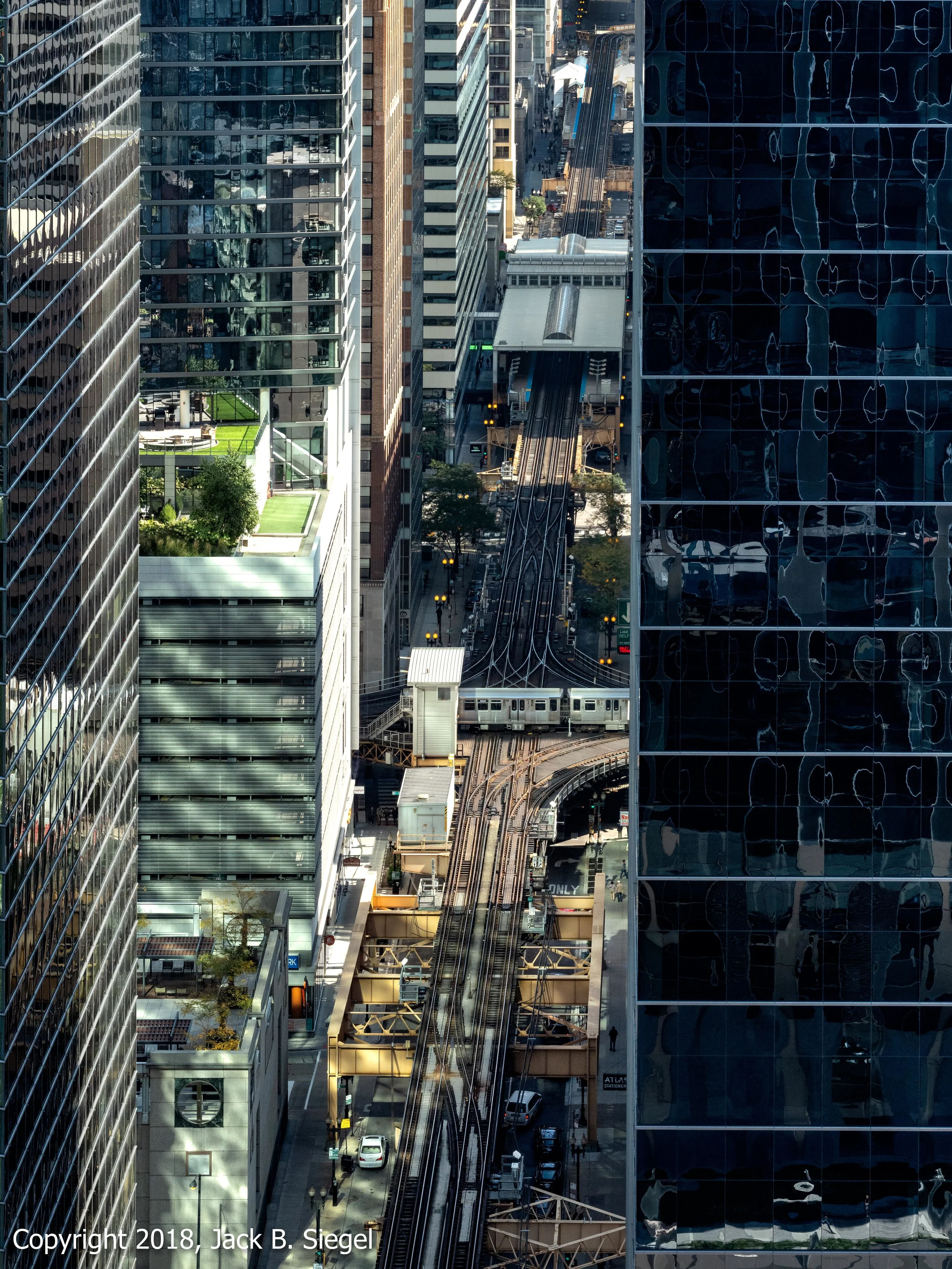 _DSF9833PS__Copyright 2018 jpeg_The Intersection- Above Below, But From Above.jpg