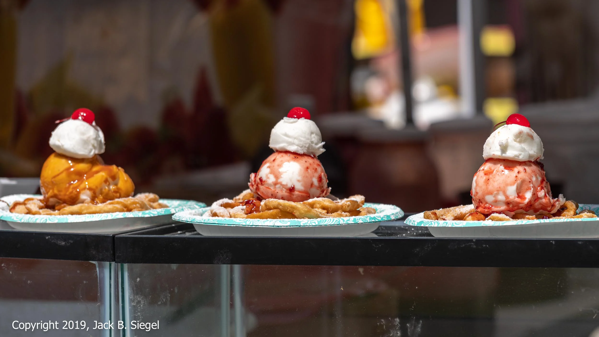 DSCF9337_Copyright 2018 jpeg_Funnel Cakes.jpg
