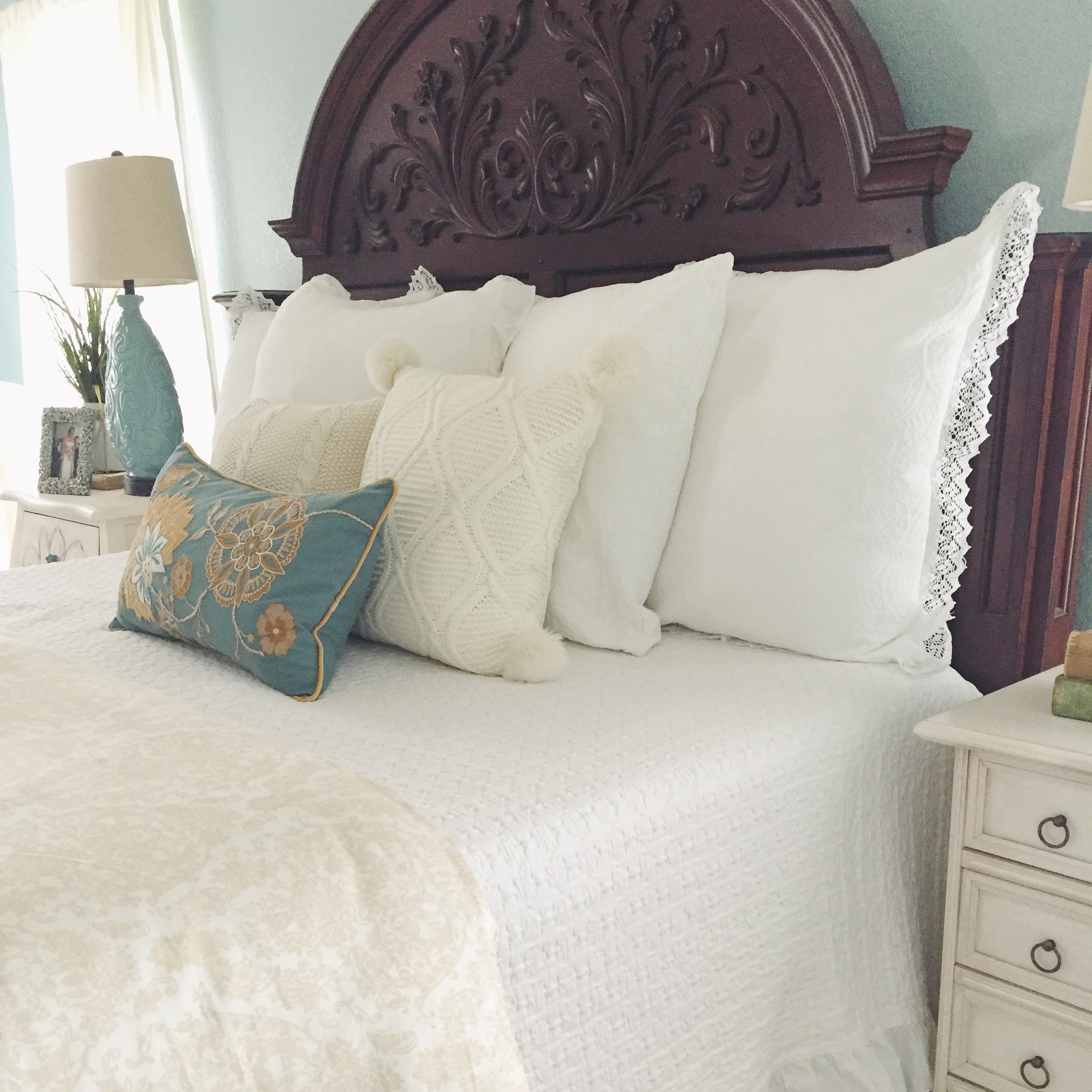 Shabby Chic Master Bedroom Welcoming Home